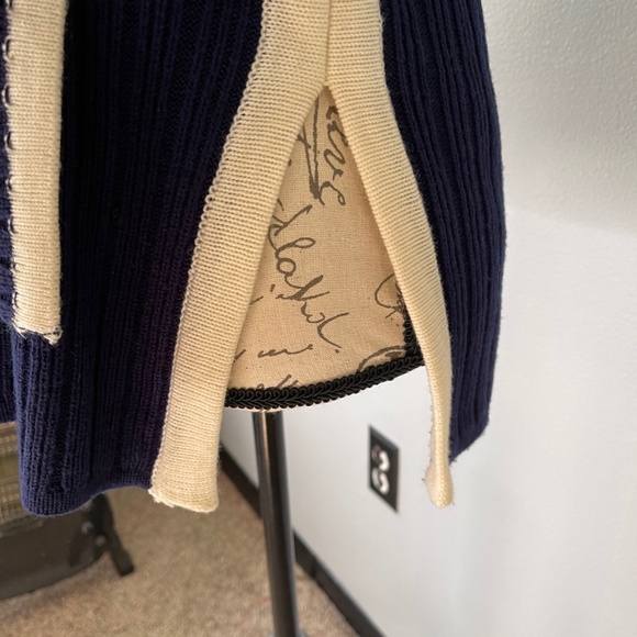 Thick Button Detail Sweater - Picture 3 of 6